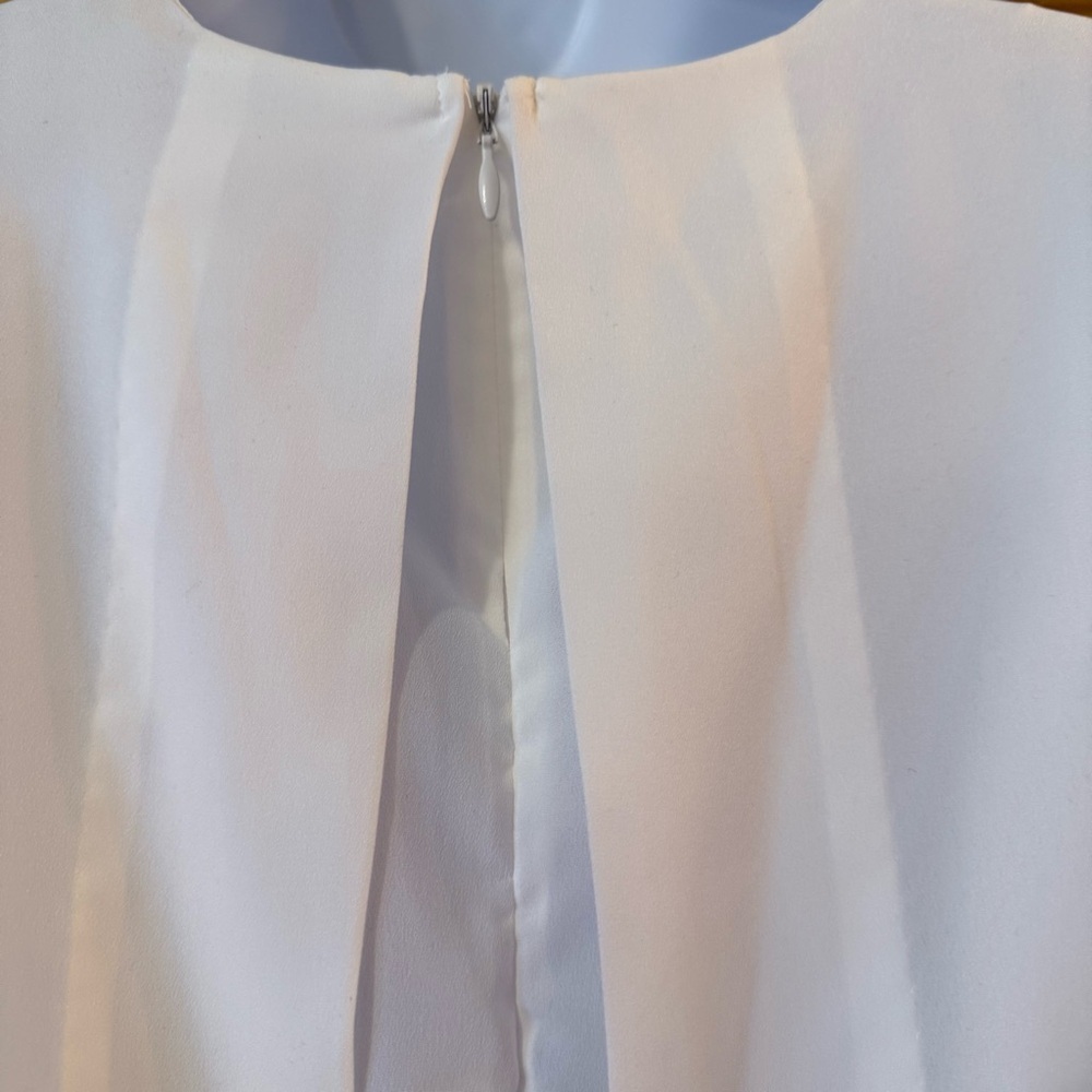 CAbi 5349 Indulge Blouse White Draped Blouse with stretch waist sz medium - Picture 7 of 11